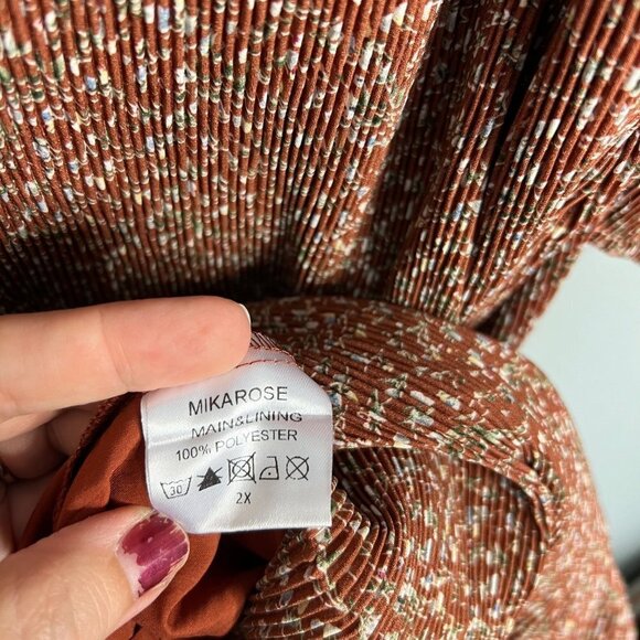 NWT Mikarose Ditzy Floral Accordian Pleat Long Sleeve Midi Dress V-Neck Plus 2X - Picture 5 of 9